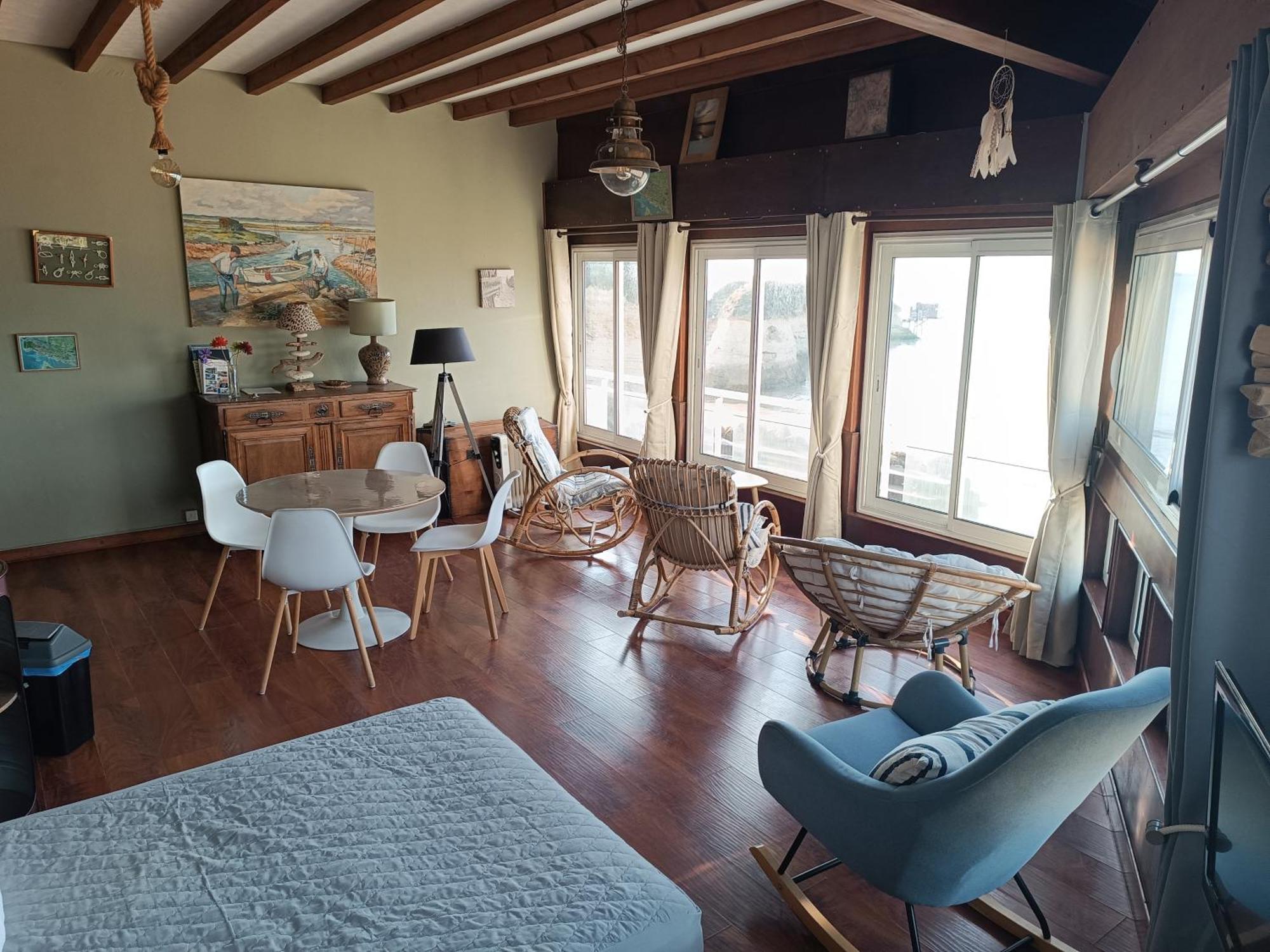 Beach Apartment - Ocean Sunset Full View Meschers-sur-Gironde Exterior photo
